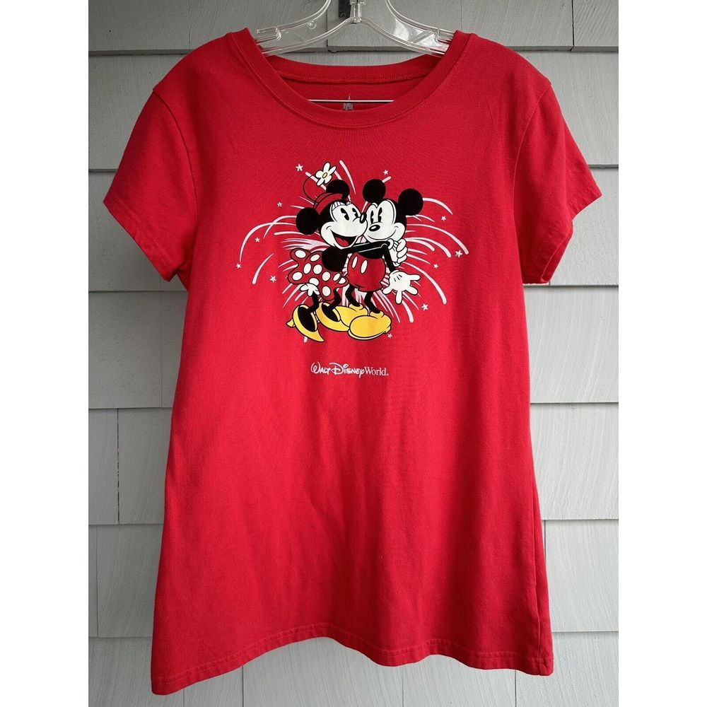 Disney Parks red Mickey and Minnie metal stud stars short sleeve t shirt Sz L - Picture 1 of 4